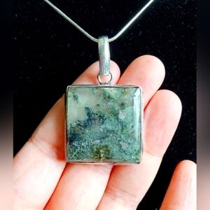Gorgeous Moss Agate 925 Sterling Silver Square Pendant Necklace Tranquil Uplift